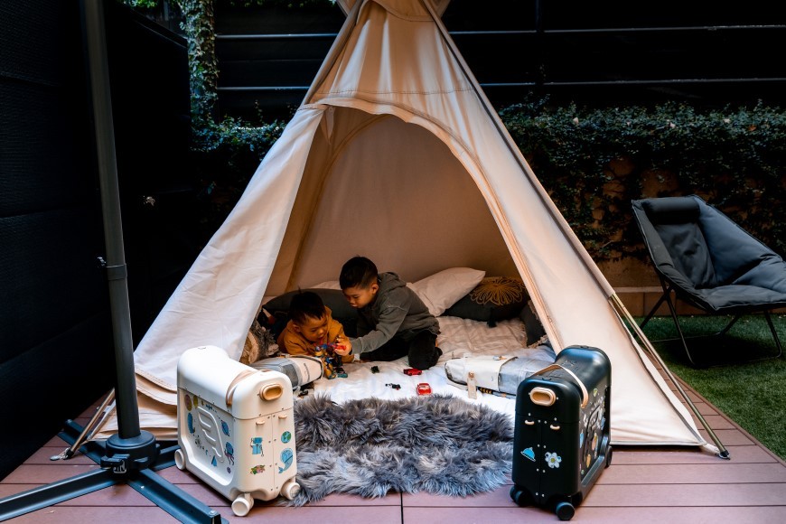 Glamping with jetkids